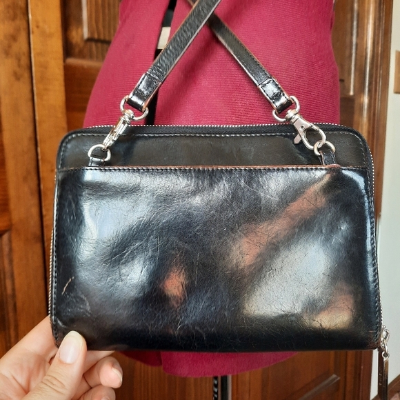 Hobo International 100% genuine leather black zipper clutch crossbody purse - Picture 14 of 16